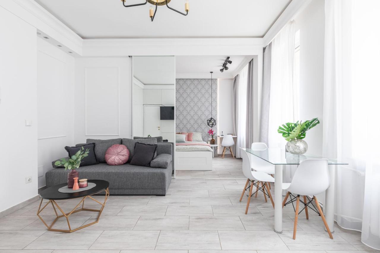 Superapart Chmielna 73A, City Center Варшава Экстерьер фото