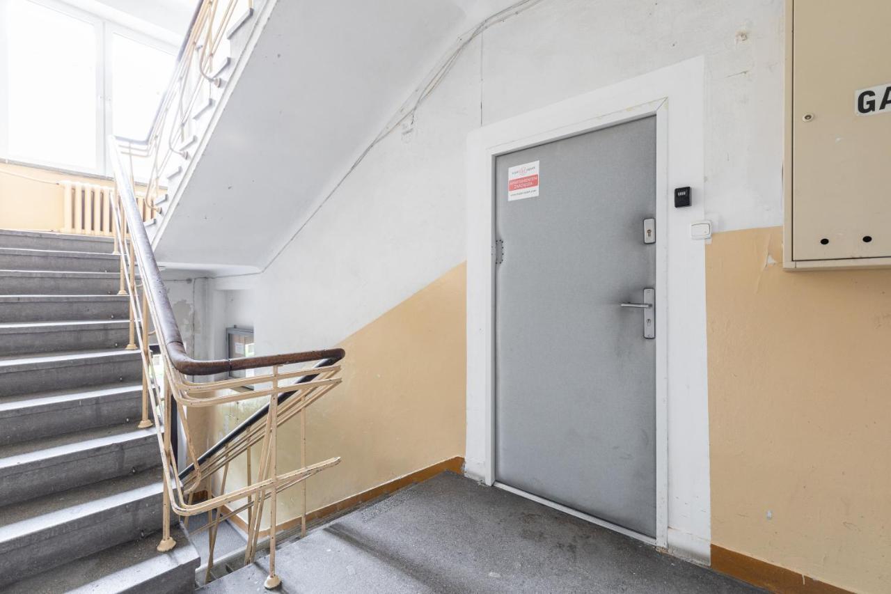 Superapart Chmielna 73A, City Center Варшава Экстерьер фото